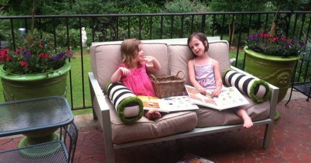Blogger Image 717668138